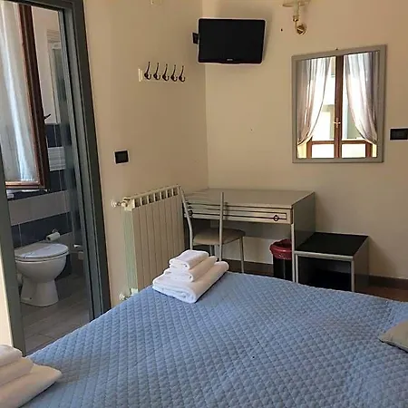 Marinella 3*