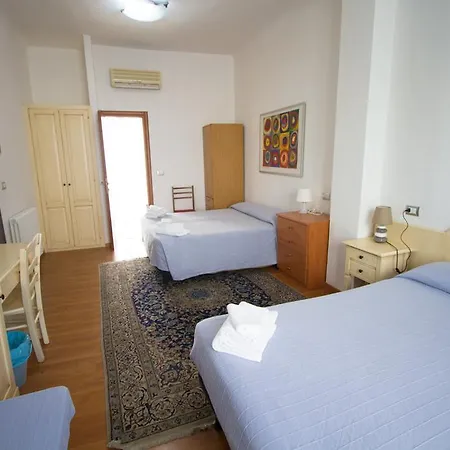 Hotel Marinella