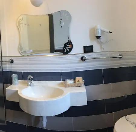 Marinella Hotel Celle Ligure