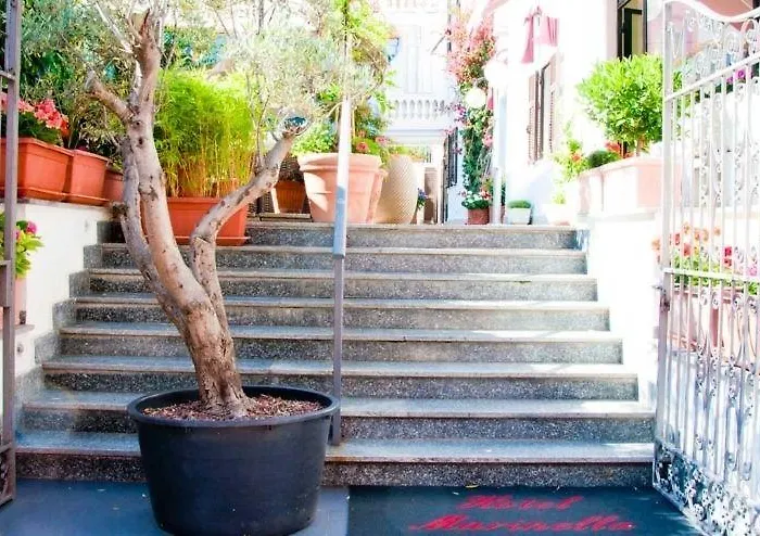 Marinella 3* Celle Ligure